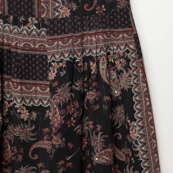 Flowy paisley printed trousers - Picture 4 of 7